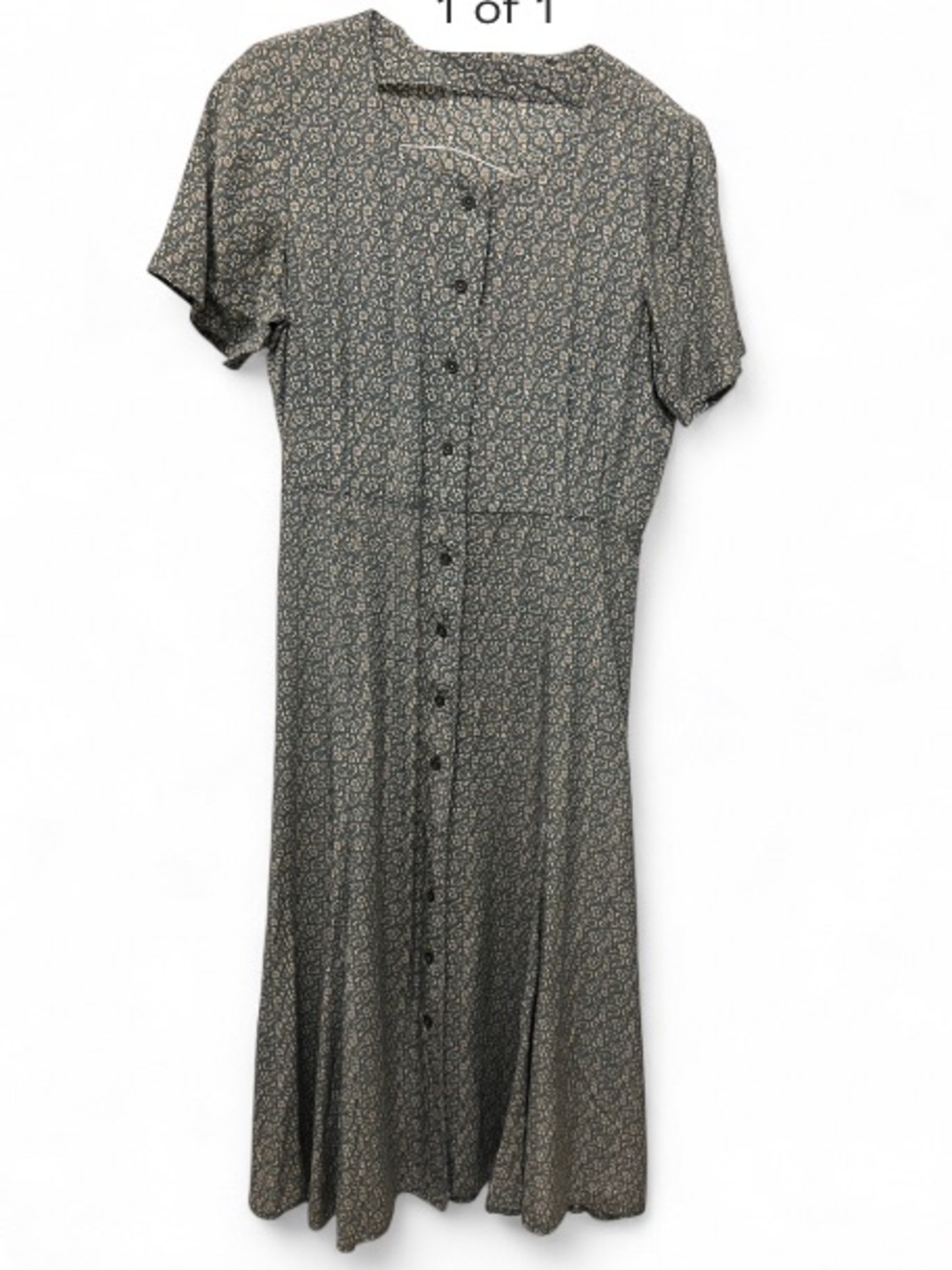Silk Floral Button-Front midi dress in Sage Green size M